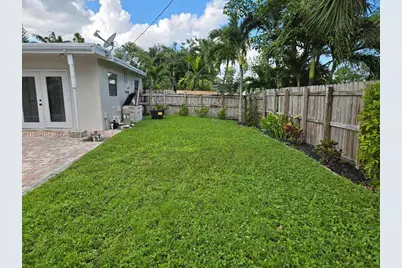 3909 NW 17th Ter #0, Oakland Park, FL 33309 - Photo 17