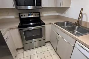 185 SE 14th Terrace, Miami, FL 33131 - Photo 11