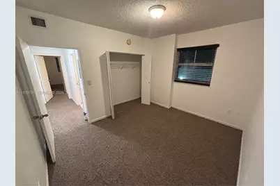 185 SE 14th Ter #603, Miami, FL 33131 - Photo 17