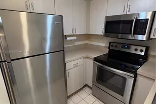 185 SE 14th Terrace, Miami, FL 33131 - Photo 13