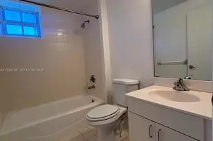 185 SE 14th Terrace, Miami, FL 33131 - Photo 17