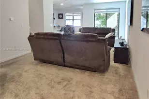 250 NW 33rd Ln, Pompano Beach, FL 33069 - Photo 3