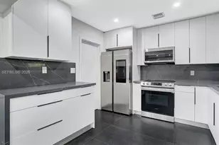 603 N 32nd Ave, Hollywood, FL 33021 - Photo 7