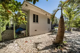 680 NE 81st St, Miami, FL 33138 - Photo 17