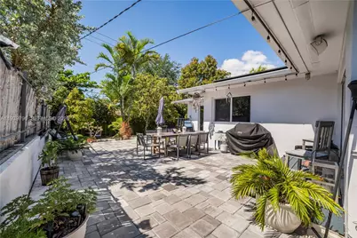680 NE 81 Street, Miami, FL 33138 - Photo 21