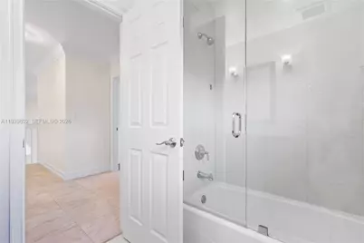 11071 NW 47th Ln, Doral, FL 33178 - Photo 35