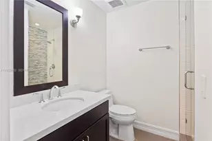 11071 NW 47th Ln, Doral, FL 33178 - Photo 17