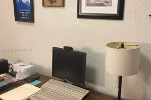 653 Michigan Ave, Miami Beach, FL 33139 - Photo 7