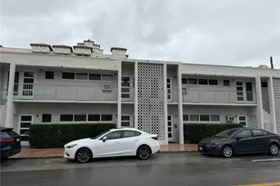 100 Madeira Ave, Coral Gables, FL 33134 - Photo 11