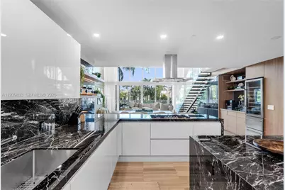 4701 N Meridian Ave #222, Miami Beach, FL 33140 - Photo 3