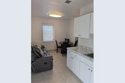 2116 Monroe Ter, Hollywood, FL 33020 - Photo 15