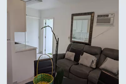 2116 Monroe Ter, Hollywood, FL 33020 - Photo 3