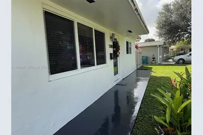 5280 SW 92nd Ter, Cooper City, FL 33328 - Photo 9