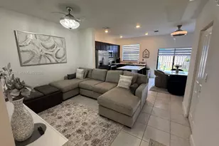 18236 SW 148th Rd, Miami, FL 33187 - Photo 9