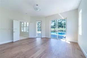 8041 Bermuda Point Ln, Davie, FL 33328 - Photo 35