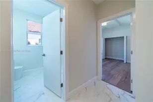 8041 Bermuda Point Ln, Davie, FL 33328 - Photo 29