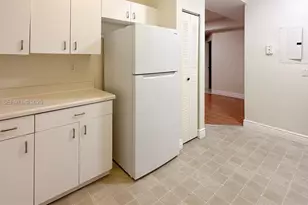 6928 SW 39th St, Davie, FL 33314 - Photo 11