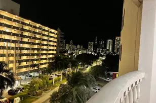 3660 NE 166th St, North Miami Beach, FL 33160 - Photo 15