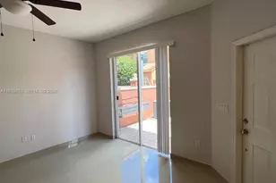 721 SW 107th Ave, Pembroke Pines, FL 33025 - Photo 11