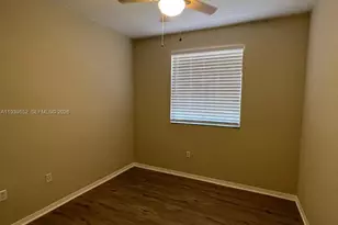 721 SW 107th Ave, Pembroke Pines, FL 33025 - Photo 15