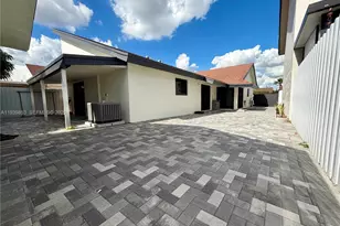 9064 SW 6th St, Miami, FL 33174 - Photo 19