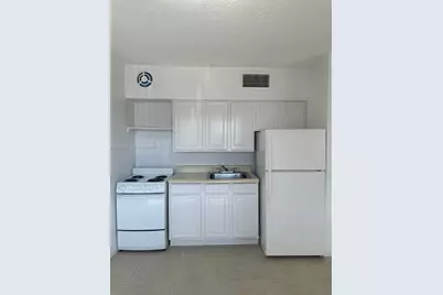 101 NW 29th Ave #4, Fort Lauderdale, FL 33311 - Photo 5