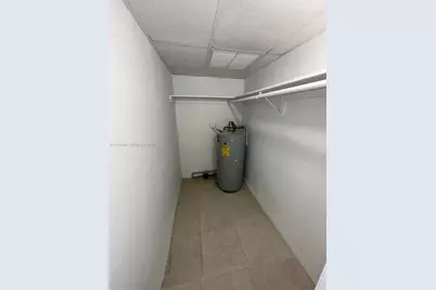 101 NW 29th Ave #4, Fort Lauderdale, FL 33311 - Photo 9