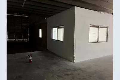 7286 NW 70th St, Miami, FL 33166 - Photo 7