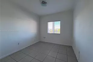 17350 NW 67th Ave, Hialeah, FL 33015 - Photo 9