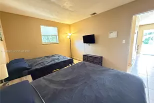 212 SW 2nd Terrace, Dania Beach, FL 33004 - Photo 11