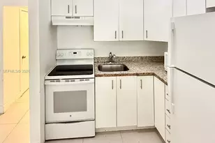 42 SW 14th St, Dania Beach, FL 33004 - Photo 7