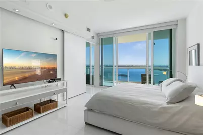 2020 N Bayshore Dr #3609, Miami, FL 33137 - Photo 3