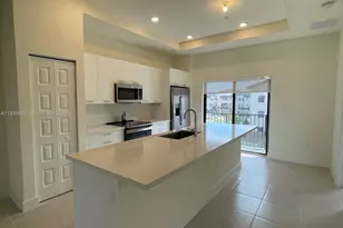 7915 NW 104th Ave, Doral, FL 33178 - Photo 7