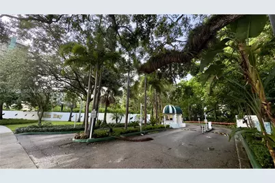 770 NE 69th St #6F, Miami, FL 33138 - Photo 23