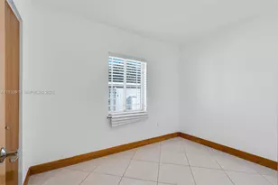 3274 NW 100th St, Miami, FL 33147 - Photo 21