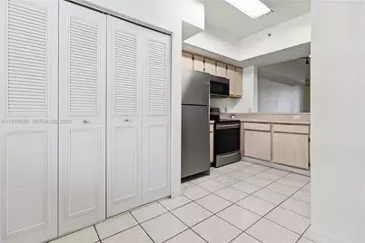 751 SW 148th Ave #1008, Sunrise, FL 33325 - Photo 7