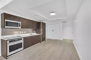 55 SW 9th St, Miami, FL 33130 - Photo 3