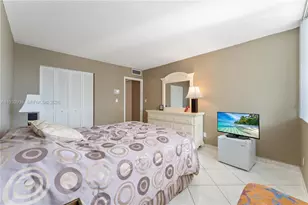 3140 S Ocean Dr, Hallandale Beach, FL 33009 - Photo 15