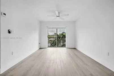 1530 SW 2nd St #301, Miami, FL 33135 - Photo 5