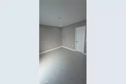 11031 SW 3rd St #2, Sweetwater, FL 33174 - Photo 3