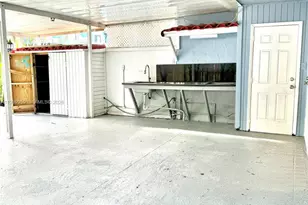 220 W 68th St, Hialeah, FL 33014 - Photo 25