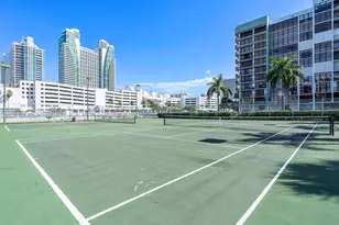 600 Parkview Dr, Hallandale Beach, FL 33009 - Photo 57