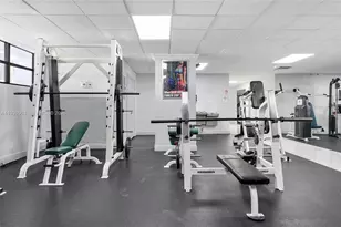 600 Parkview Dr, Hallandale Beach, FL 33009 - Photo 35