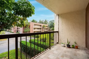 7100 Nova Dr, Davie, FL 33317 - Photo 25