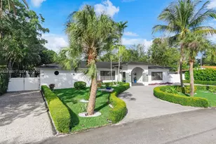 8363 SW 98th St, Miami, FL 33156 - Photo 1