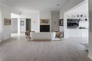 950 S Southlake Dr, Hollywood, FL 33019 - Photo 3