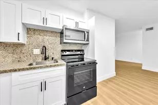 2426 SE 17th St, Fort Lauderdale, FL 33316 - Photo 17