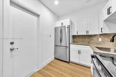 2426 SE 17th St #110A, Fort Lauderdale, FL 33316 - Photo 15