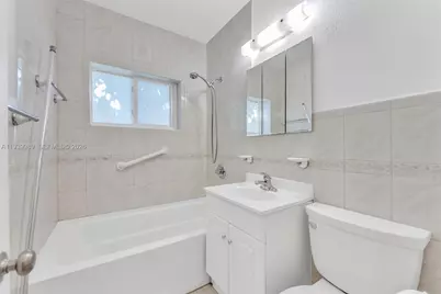 40 W 58th St, Hialeah, FL 33012 - Photo 21