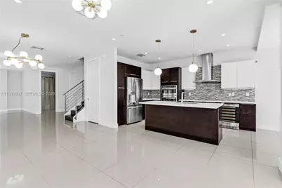 6410 NW 105th Pl, Doral, FL 33178 - Photo 7